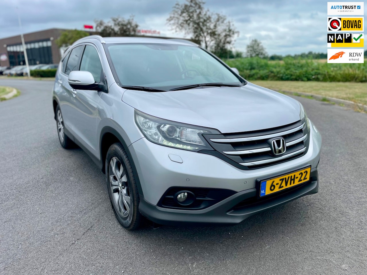 Honda CR-V - 1.6D Lifestyle 1.6D Lifestyle, Trekhaak, Cam, Pdc, Navi, Stoelvrw, Lmv, Elektr ramen, Leder/Alcantara, 2e - AutoWereld.nl