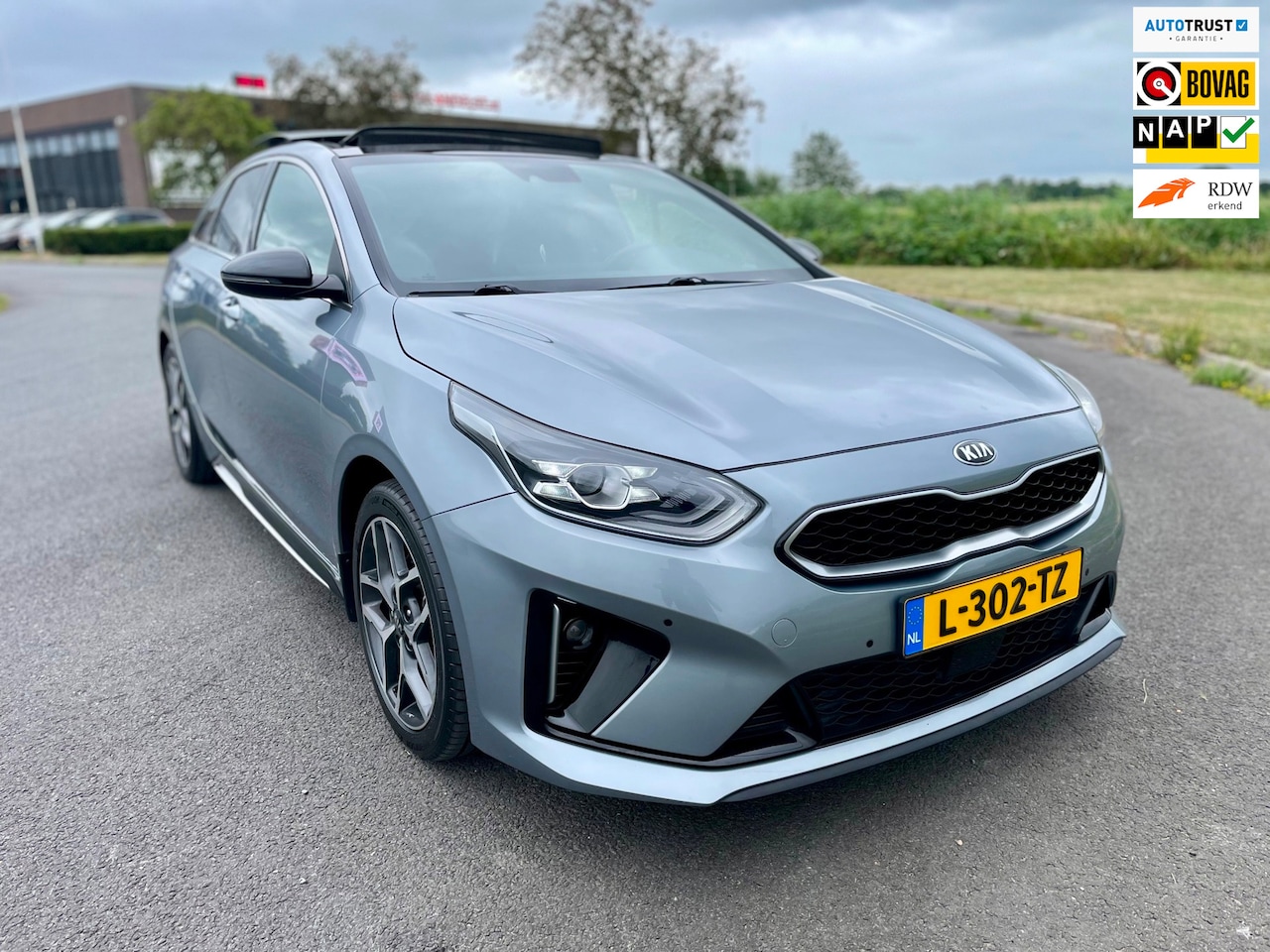 Kia Pro cee'd - 1.5 T-GDI GT-Line, Aut, Pano, Trekhaak, Cam, Acc, Pdc, Keyless, LED, Navi, 1e eig afk, Gee - AutoWereld.nl