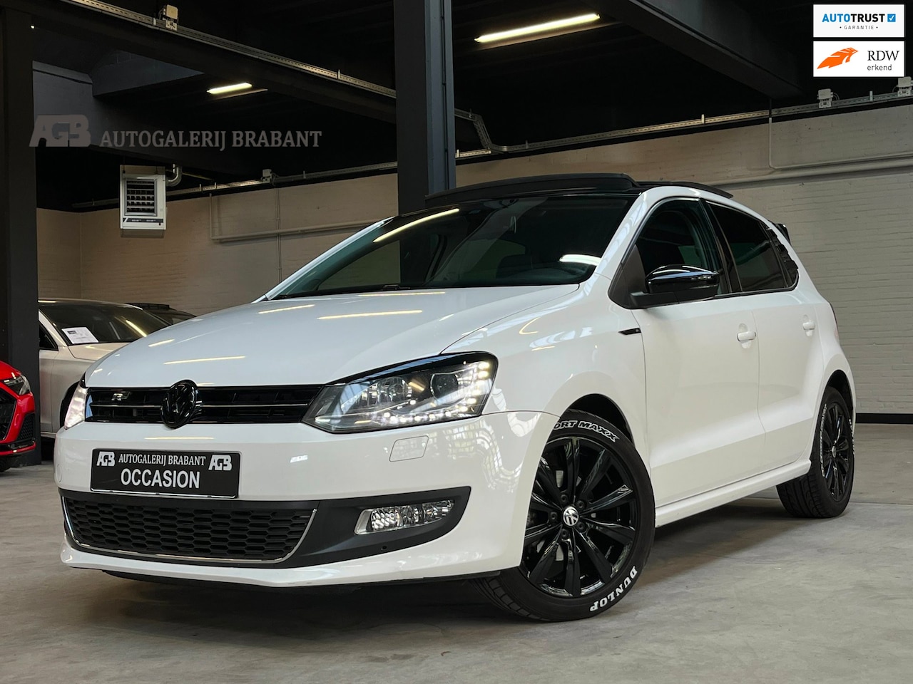 Volkswagen Polo - 1.2 TSI Highline Pano/LedXenon/Carplay/ - AutoWereld.nl