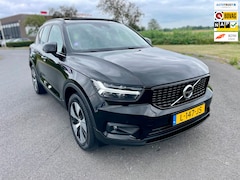 Volvo XC40 - 1.5 T4 Recharge R-Design Expression, Aut, Trekhaak, Acc, Pano, H&K, Stoelvw, 1e eig afk, G