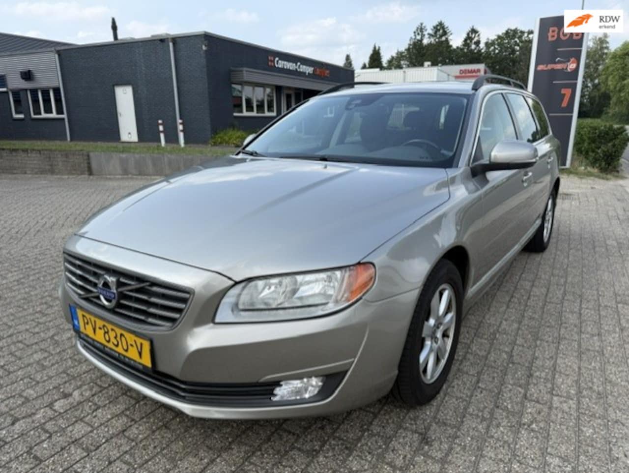 Volvo V70 - 2.0 D3 Kinetic 2.0 D3 Kinetic - AutoWereld.nl
