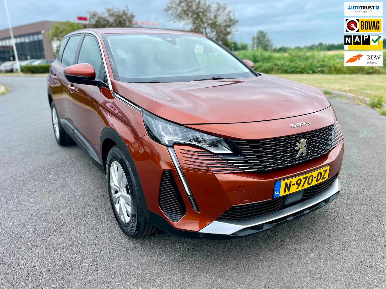 Peugeot 5008 - 1.2 PureTech Blue Lease Active 1.2 PureTech Blue Lease Active, Aut, Cam, Navi, Pdc, Cruise, Lmv, LED, 1e eig afk, Geen im - AutoWereld.nl