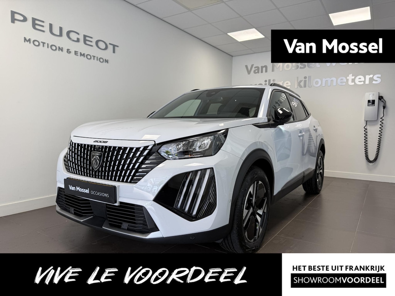Peugeot 2008 - 1.2 Hybrid 145 Allure | Navi | Keyless | Camera | cruise control adaptief | Apple Carplay/ - AutoWereld.nl