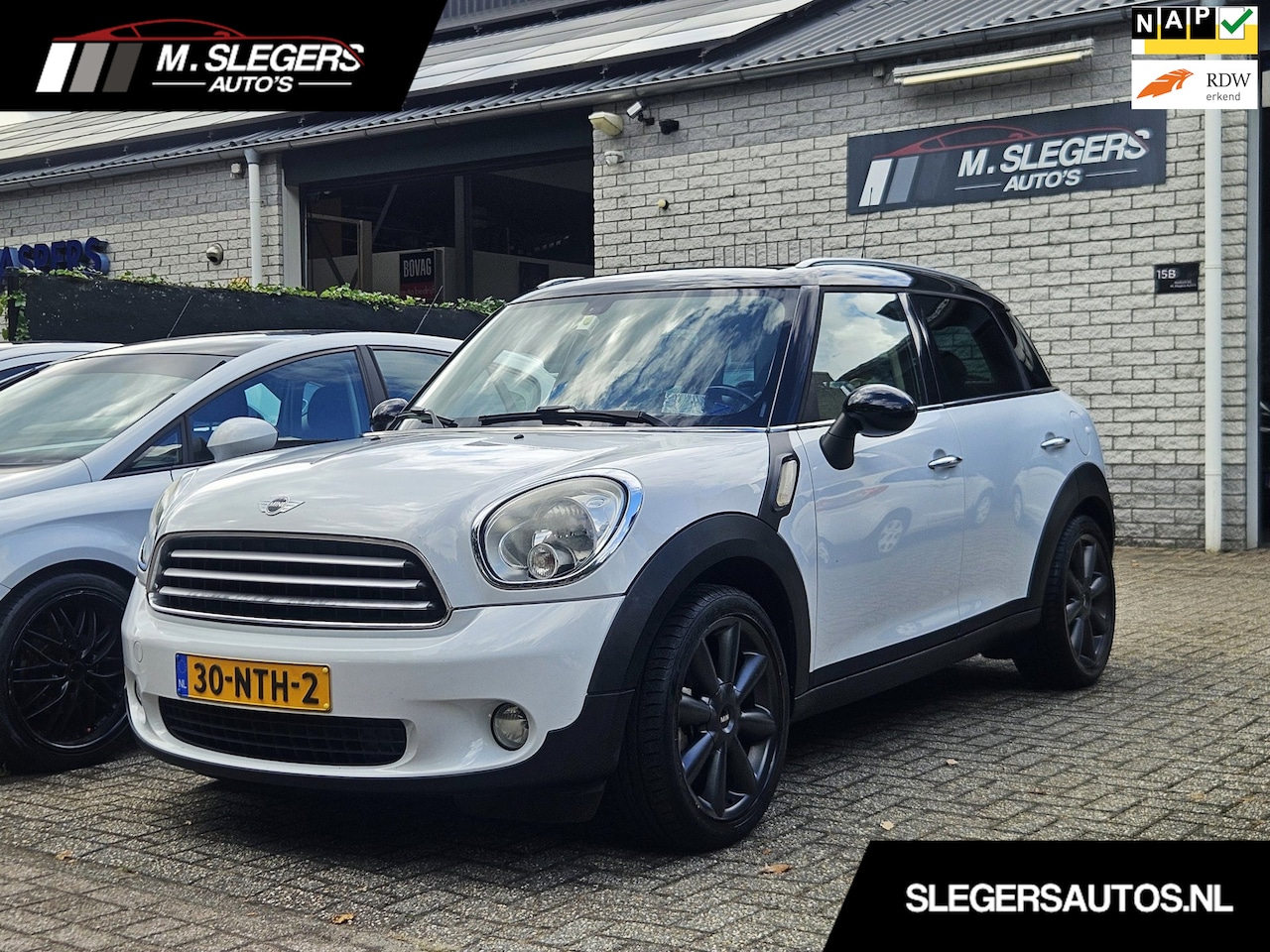 MINI Countryman - 1.6 Cooper Chili*Panodak*Leder*Rijklaar - AutoWereld.nl