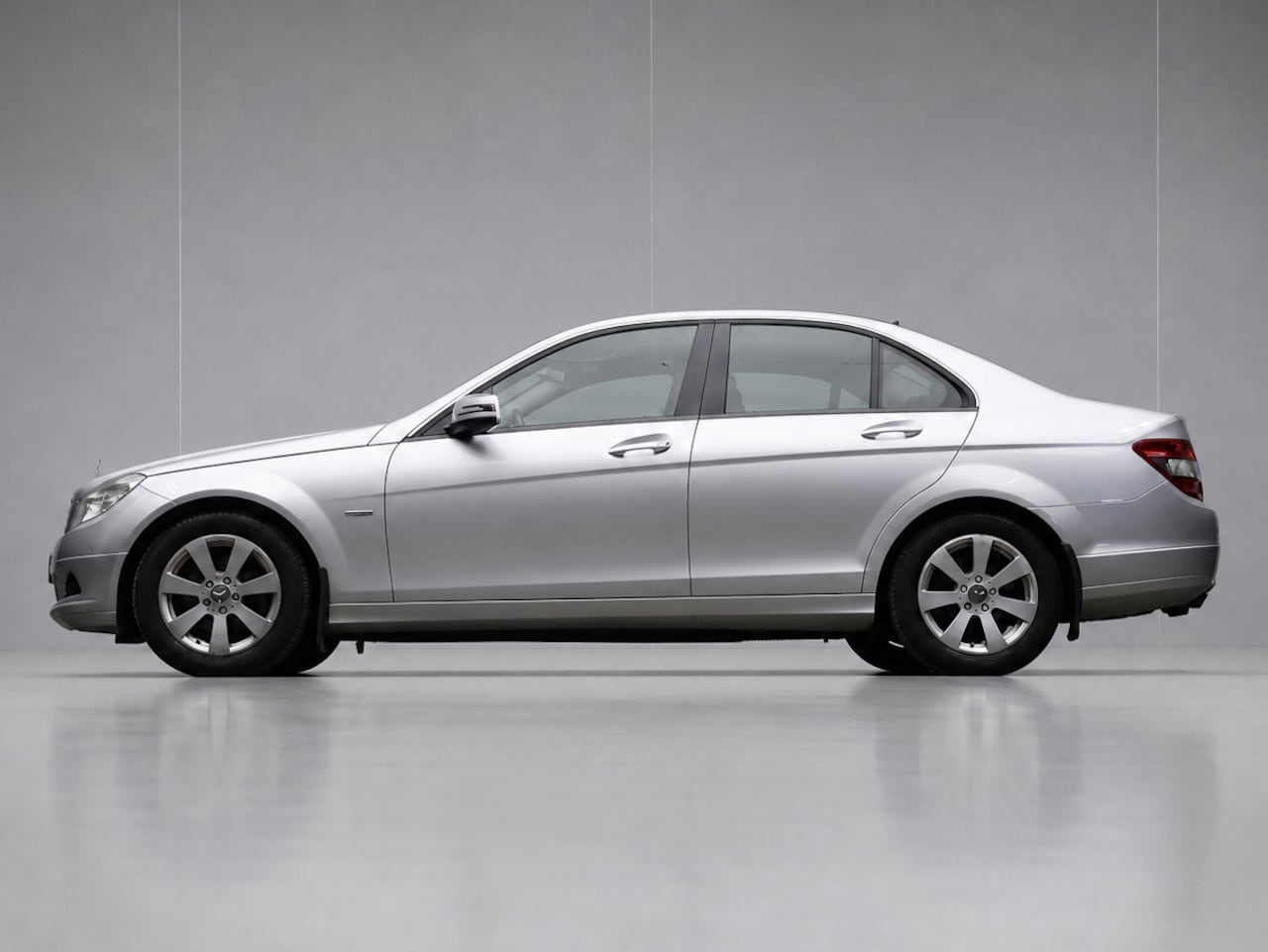 Mercedes-Benz C-klasse - 180 K BlueEFFICIENCY Sport (NAVI,PDC,CLIMATE,CRUISE,BLUETOOTH,ELEKTRISCH PAKKET,SPORTSTOEL - AutoWereld.nl