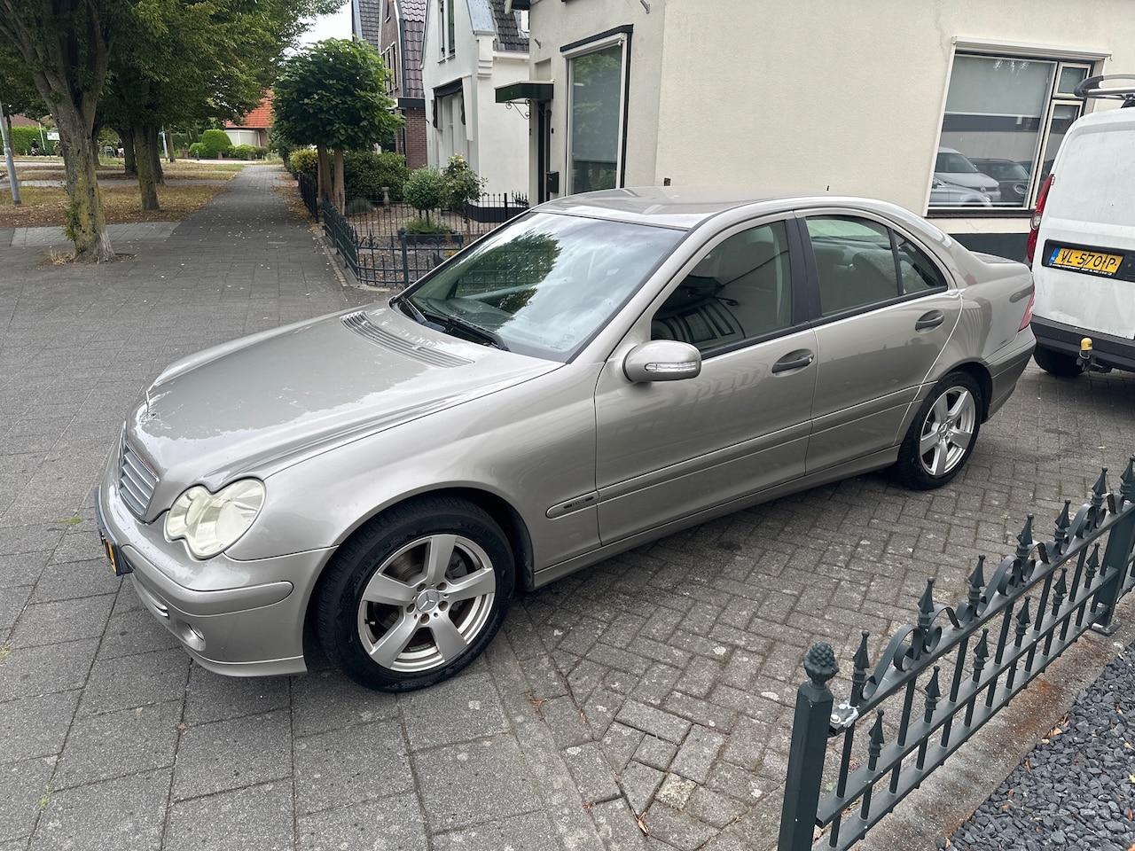 Mercedes-Benz C-klasse - 180 K. Classic 180 K. Classic - AutoWereld.nl