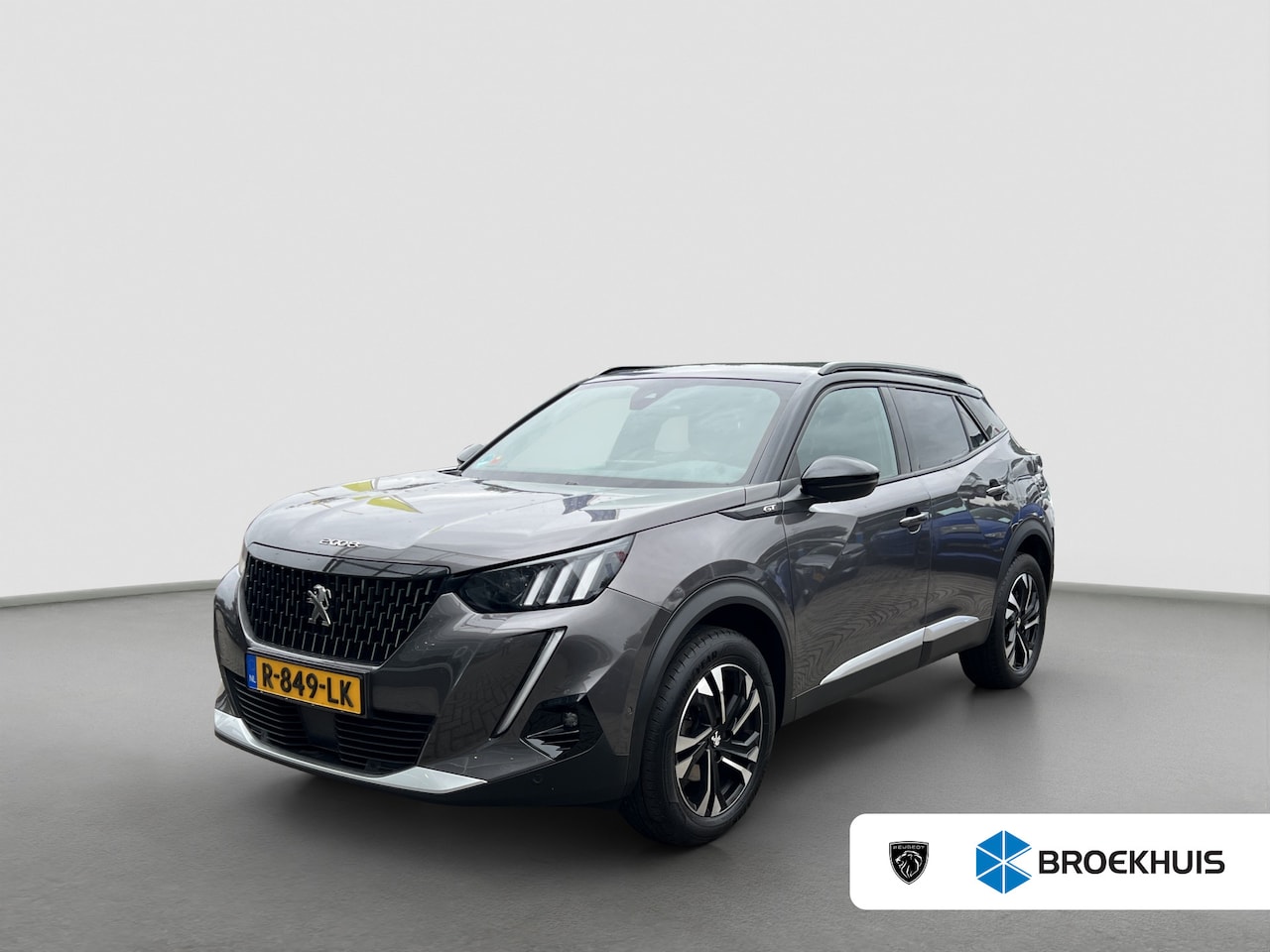 Peugeot 2008 - 1.2 PureTech GT Full LED | Camera | Parkeersensoren voor + achter | Full map navigatie | C - AutoWereld.nl