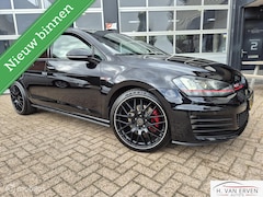 Volkswagen Golf - 2.0 TSI GTI Performance 230PK 19" CAMERA