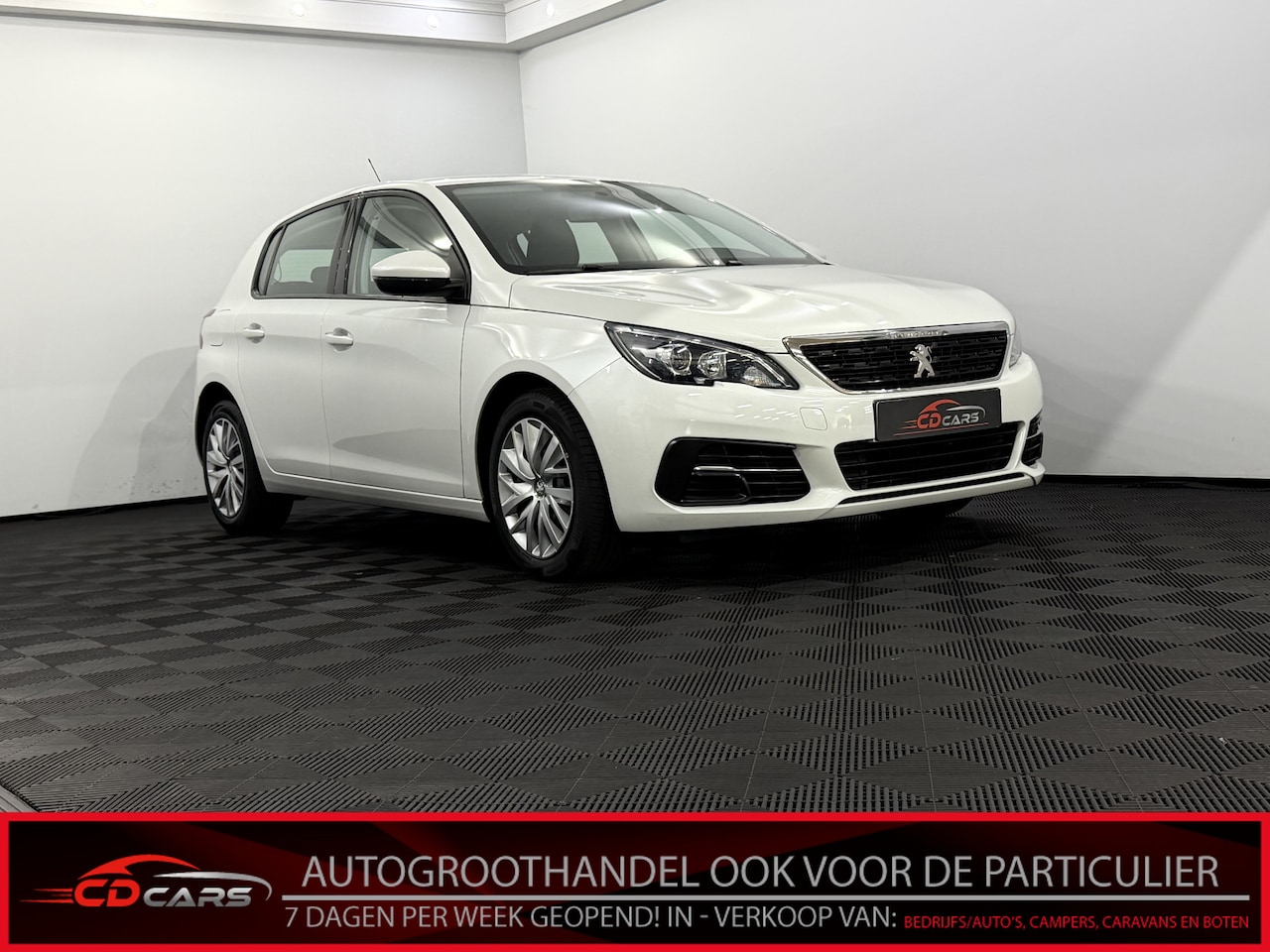 Peugeot 308 - 1.6 BlueHDi Blue Lease Executive Clima, Navi, A start stop, Apple carplay, Lichtmetalen ve - AutoWereld.nl