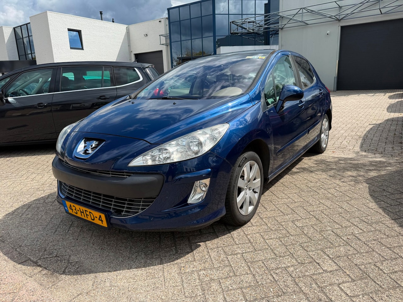 Peugeot 308 - 1.6 VTi XT Clima Panorama Nieuwe APK!!! - AutoWereld.nl