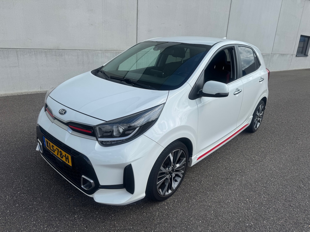 Kia Picanto - 1.2 GT-Line 84 pk face lift bom vol !!! 1e eigenaar - AutoWereld.nl