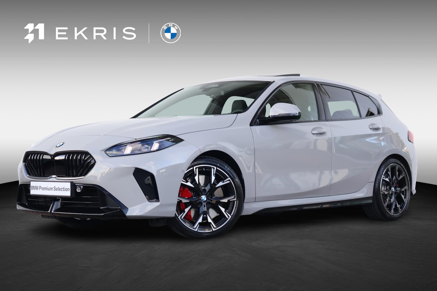 BMW 1-serie - 120 M Sport Design Edition | Sport Pakket Pro | Invidual Chalk | Panorama Dak | Harman Kar - AutoWereld.nl