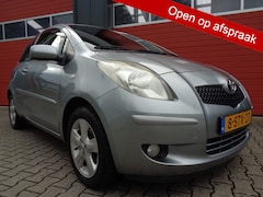 Toyota Yaris - 1.0 VVTi Sol, Airco, Keyless, Leuke auto