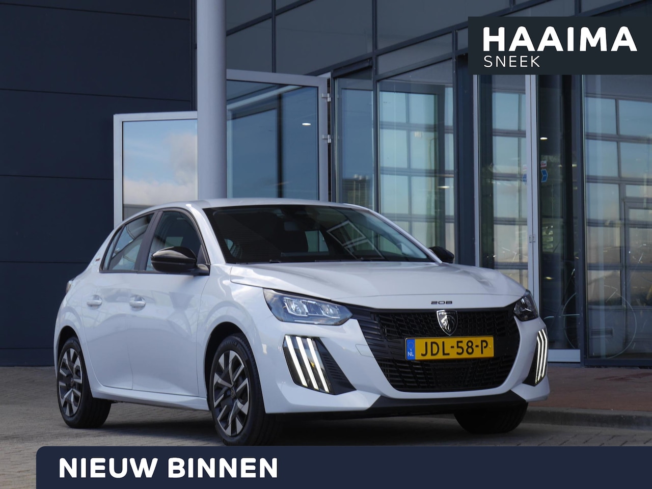 Peugeot 208 - 1.2 PureTech 100 Style | Lage km.stand | Airco | Cruise control | Parkeersensoren achter | - AutoWereld.nl