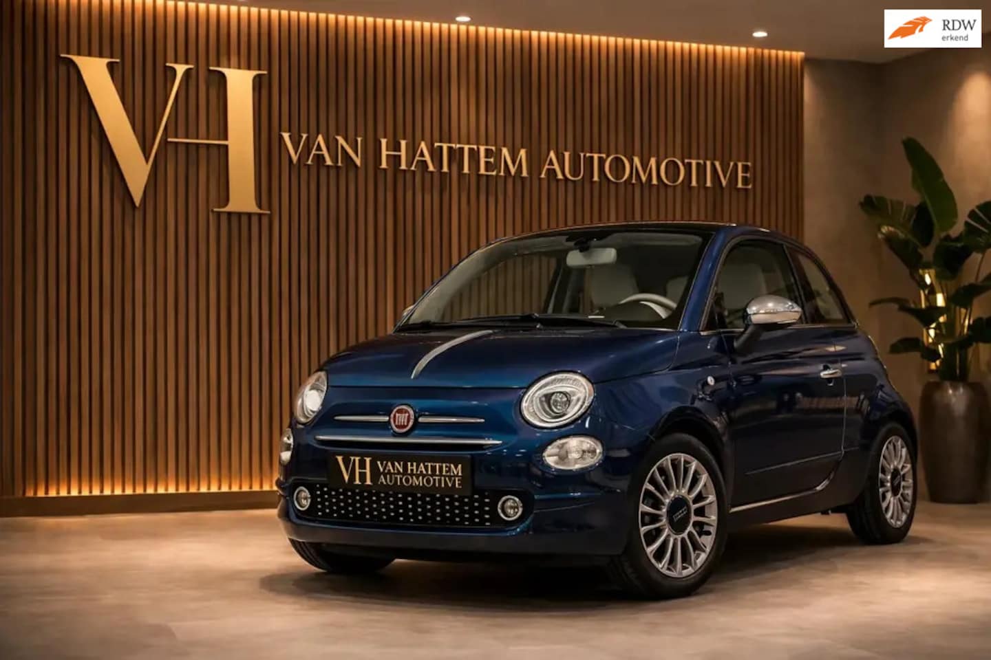 Fiat 500 - 1.2 Lounge | Panoramadak | CarPlay | Cruise Control | 38.585 km - AutoWereld.nl