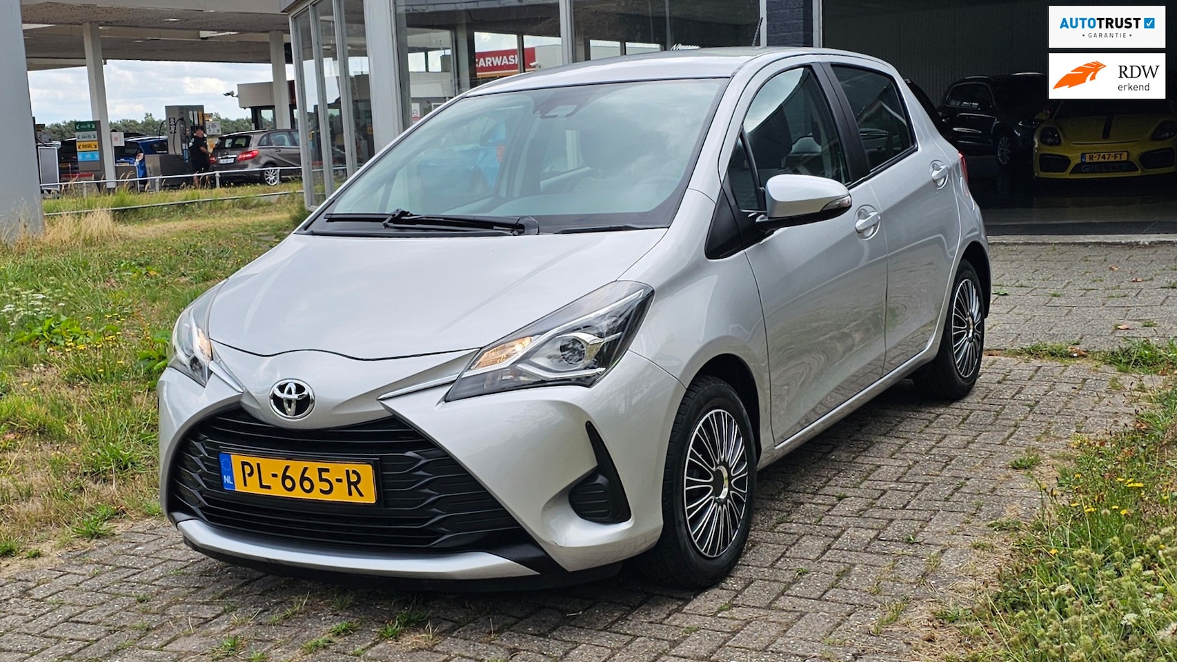 Toyota Yaris - 1.0 VVT-i Aspiration 1.0 VVT-i Aspiration - AutoWereld.nl