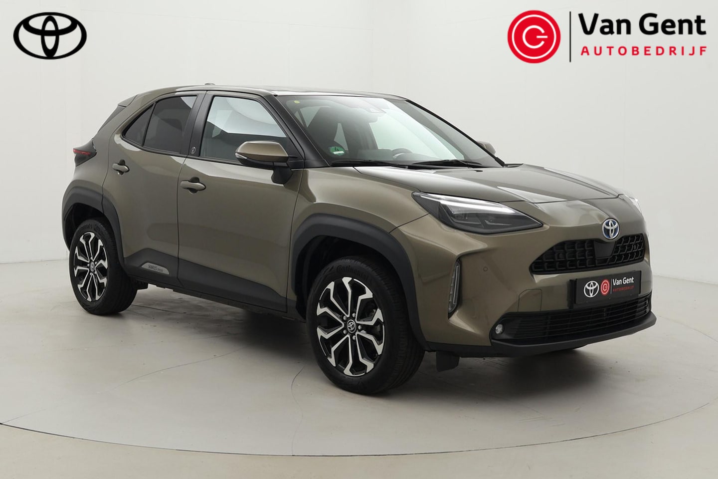 Toyota Yaris Cross - 1.5 Hybrid Dynamic | Trekhaak | Dodehoek detectie | Parkeersensoren voor/achter | Apple Ca - AutoWereld.nl