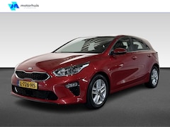 Kia Cee'd - Ceed 1.5 T-GDi MHEV DynamicPlusLine | Achteruitrijcamera | Apple Carplay/Android Auto|tele