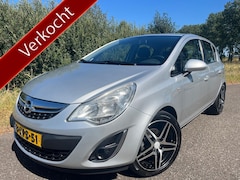 Opel Corsa - 1.4-16V Design Edition