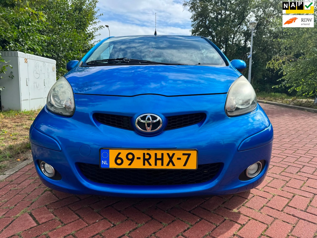 Toyota Aygo - 1.0-12V Dynamic Navigator AIRCO - AutoWereld.nl