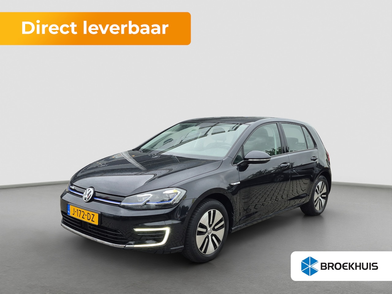 Volkswagen e-Golf - E-DITION Warmtepomp | LED | Adaptieve CC | Parkeersensoren | Full map navigatie | Carplay/ - AutoWereld.nl