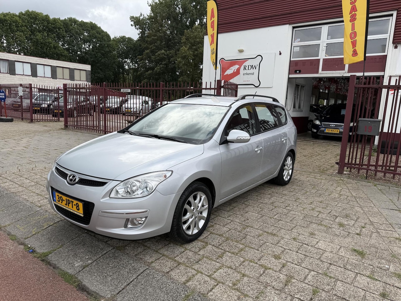 Hyundai i30 - 1.6 I CVVT CROSSW. AUTOMAAT Style - AutoWereld.nl