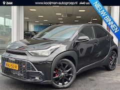 Toyota Aygo X - Hybrid 115 GR Sport Black Edition Rode remklauwen | Parkeersensoren voor+achter | parkeerc