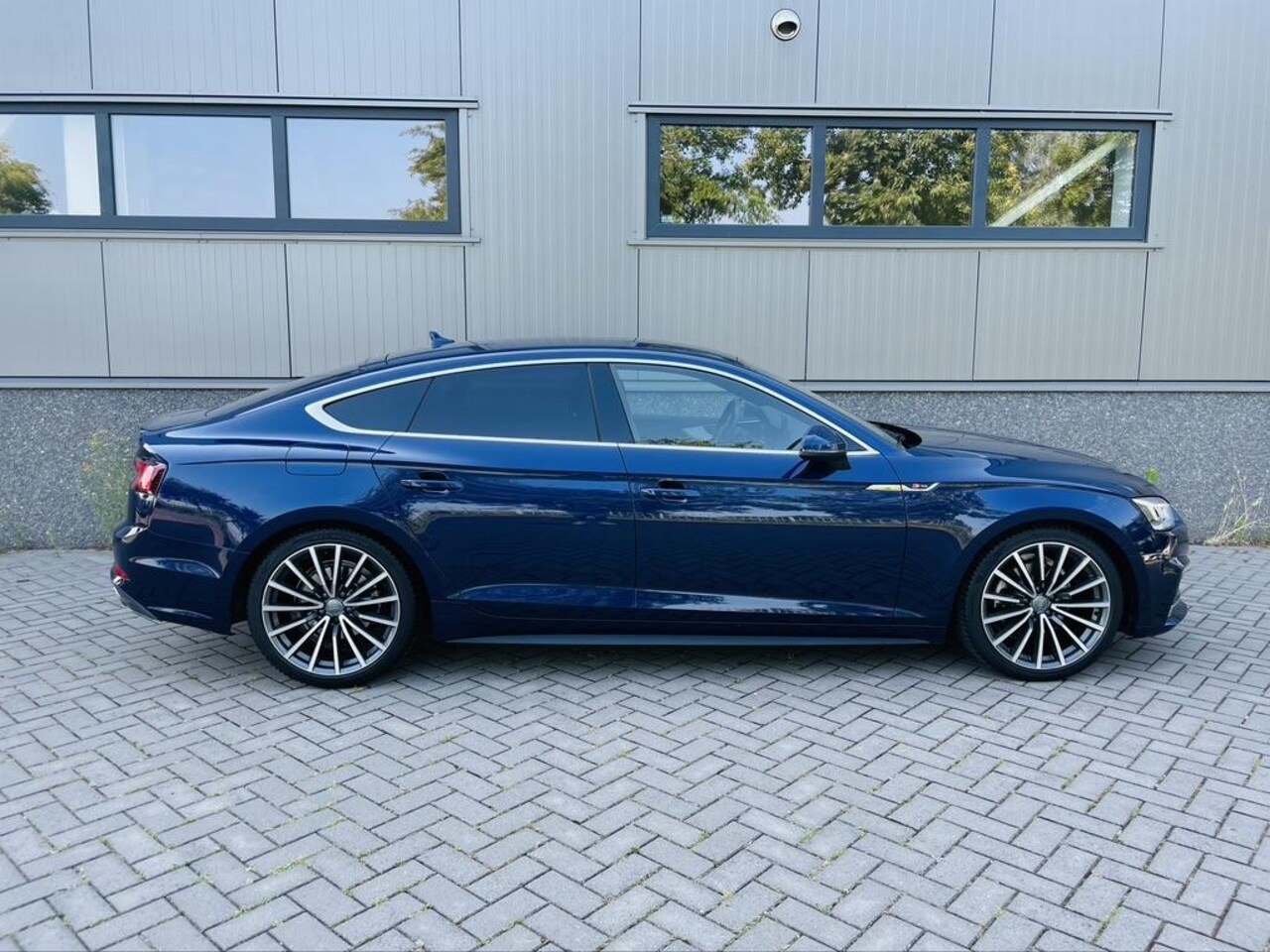 Audi A5 Sportback - 2.0 TFSI Sport S-line edition | 19" | navigatie | 2 x S-line