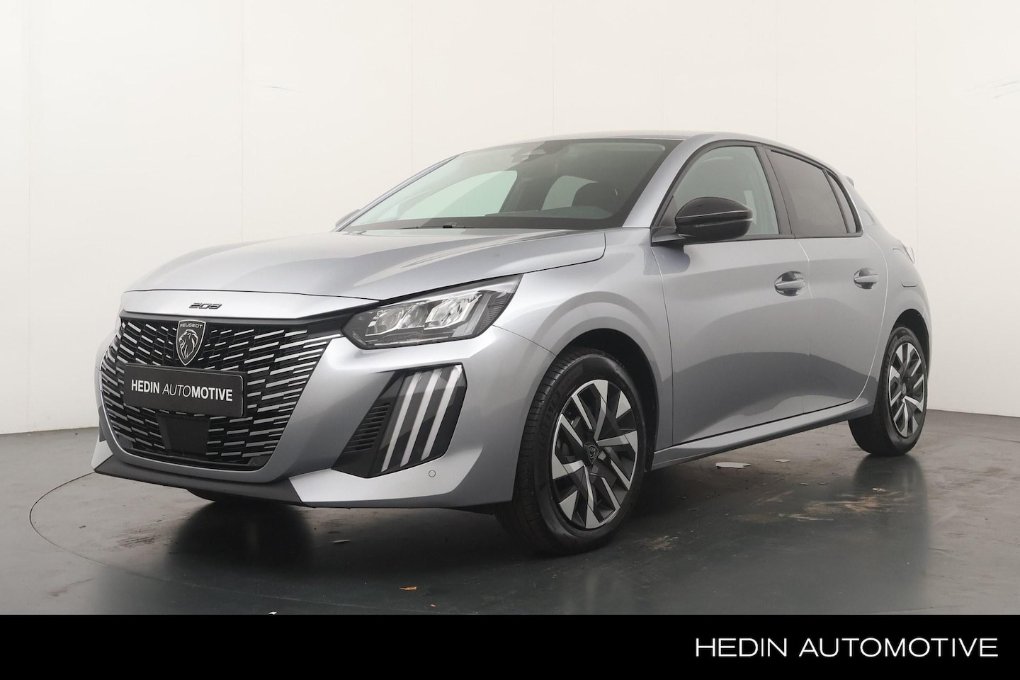 Peugeot 208 - 1.2 Hybrid 110 e-DCS6 Business Airco | Cruise | Parkeer Camera | Full Map Navigatie - AutoWereld.nl