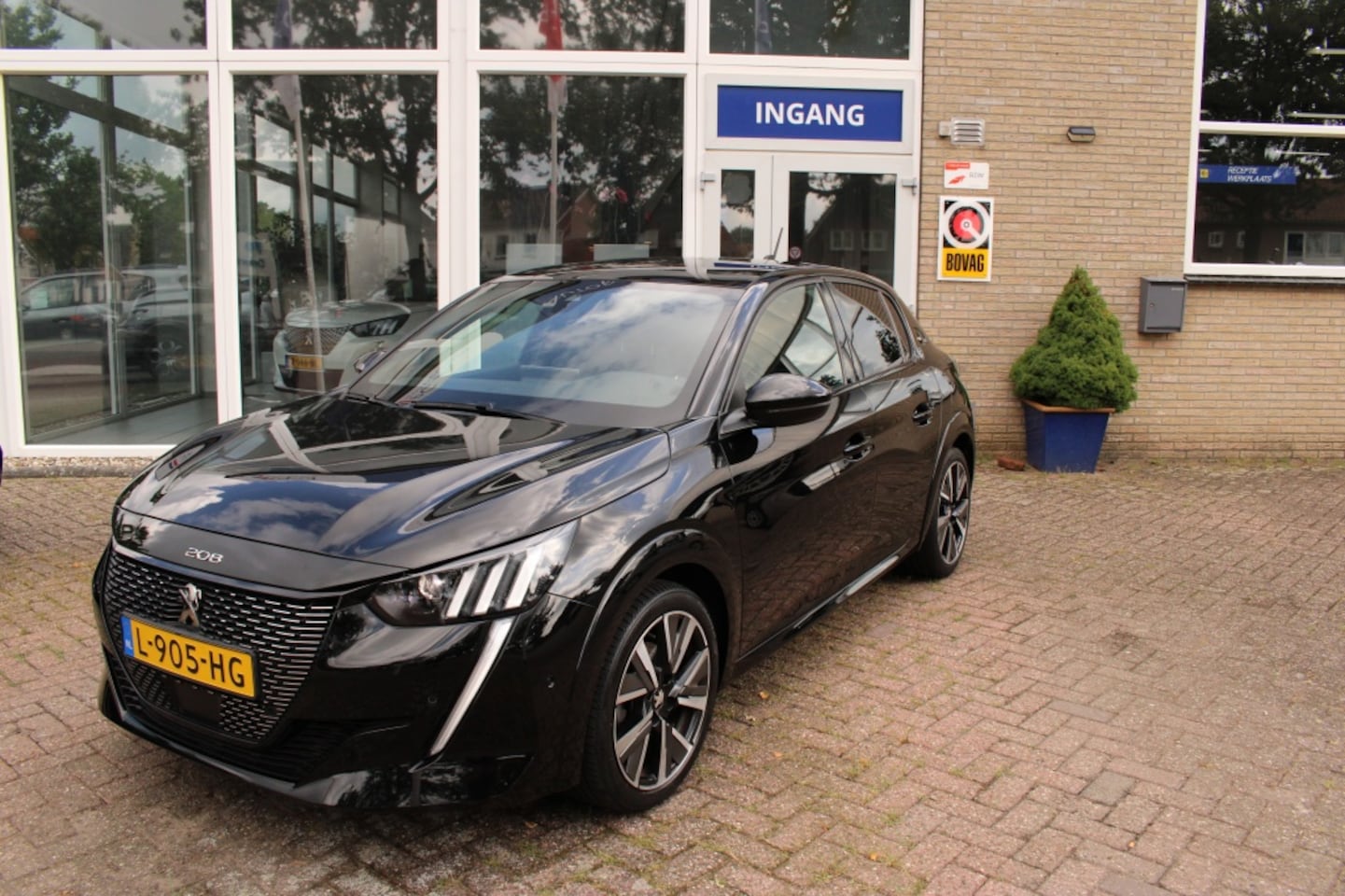 Peugeot 208 - 1.2 PureTech GT 1.2 PureTech GT - AutoWereld.nl