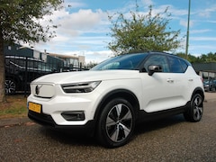 Volvo XC40 - Recharge Electric 170kW/70kWh SOH 93.6% Pro Ultimate Inscription P-dak Trekhaak