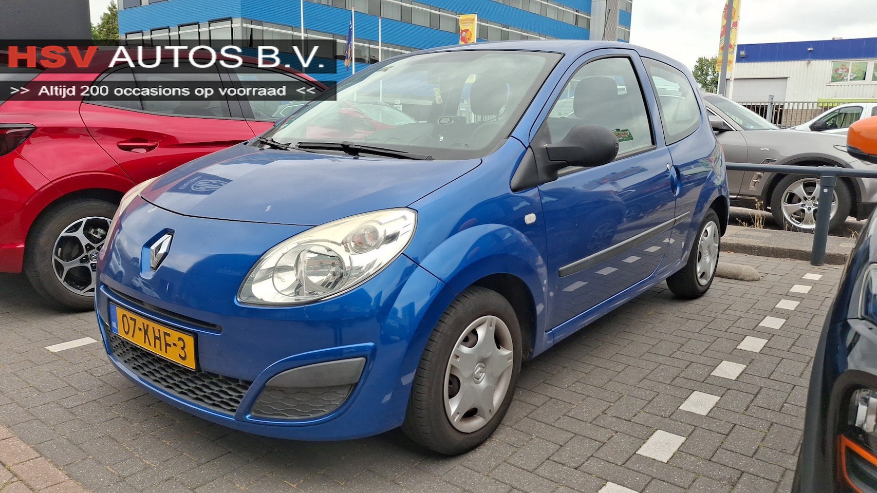 Renault Twingo - 1.2 Authentique airco *116.000km* - AutoWereld.nl