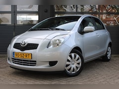 Toyota Yaris - 1.3 VVTI SOL Airco / 5 deur / historie bekend
