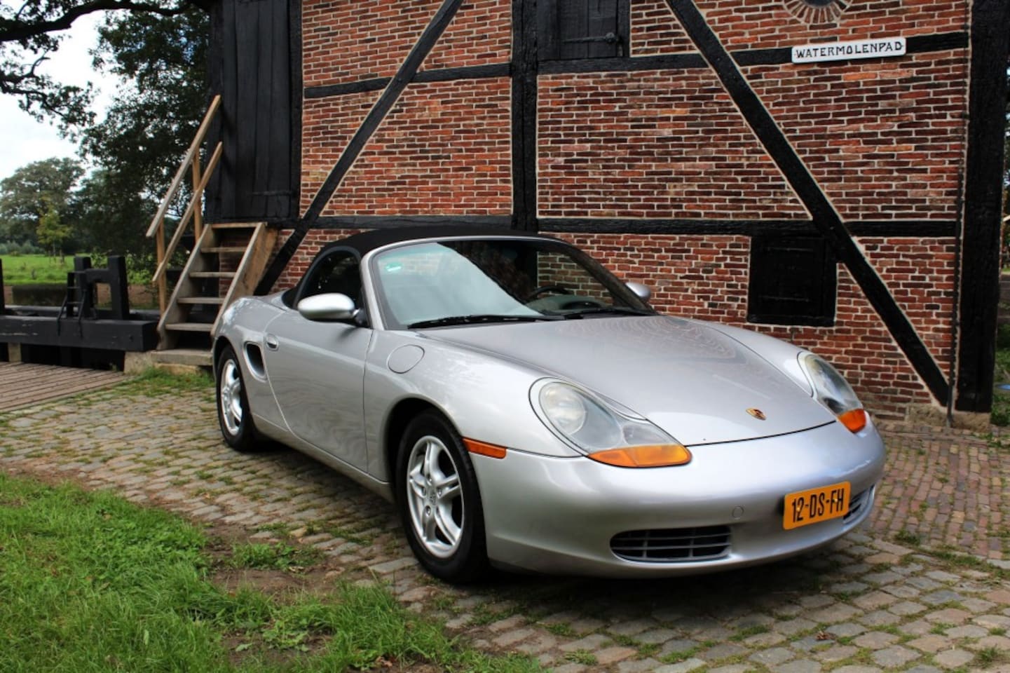 Porsche Boxster - 2.5 met garantie 3 x Porsche Boxster op voorraad - AutoWereld.nl