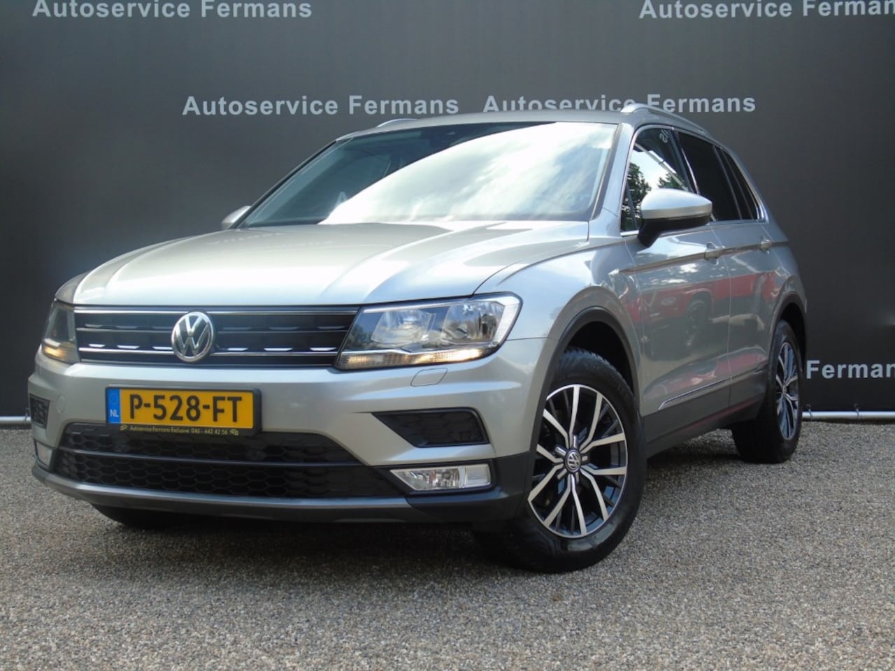 Volkswagen Tiguan - 1.4TSI 150PK Edition - 2016 - Navi - Stoelverwarming - AutoWereld.nl