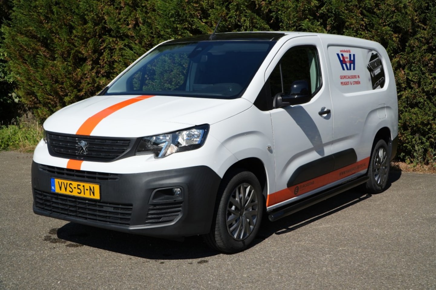 Peugeot Partner - Peugeot Partner L2 1.5 Bluehdi 100pk 3-ZITS - TREKHAAK - incl. 12 maanden garantie + rijkl - AutoWereld.nl
