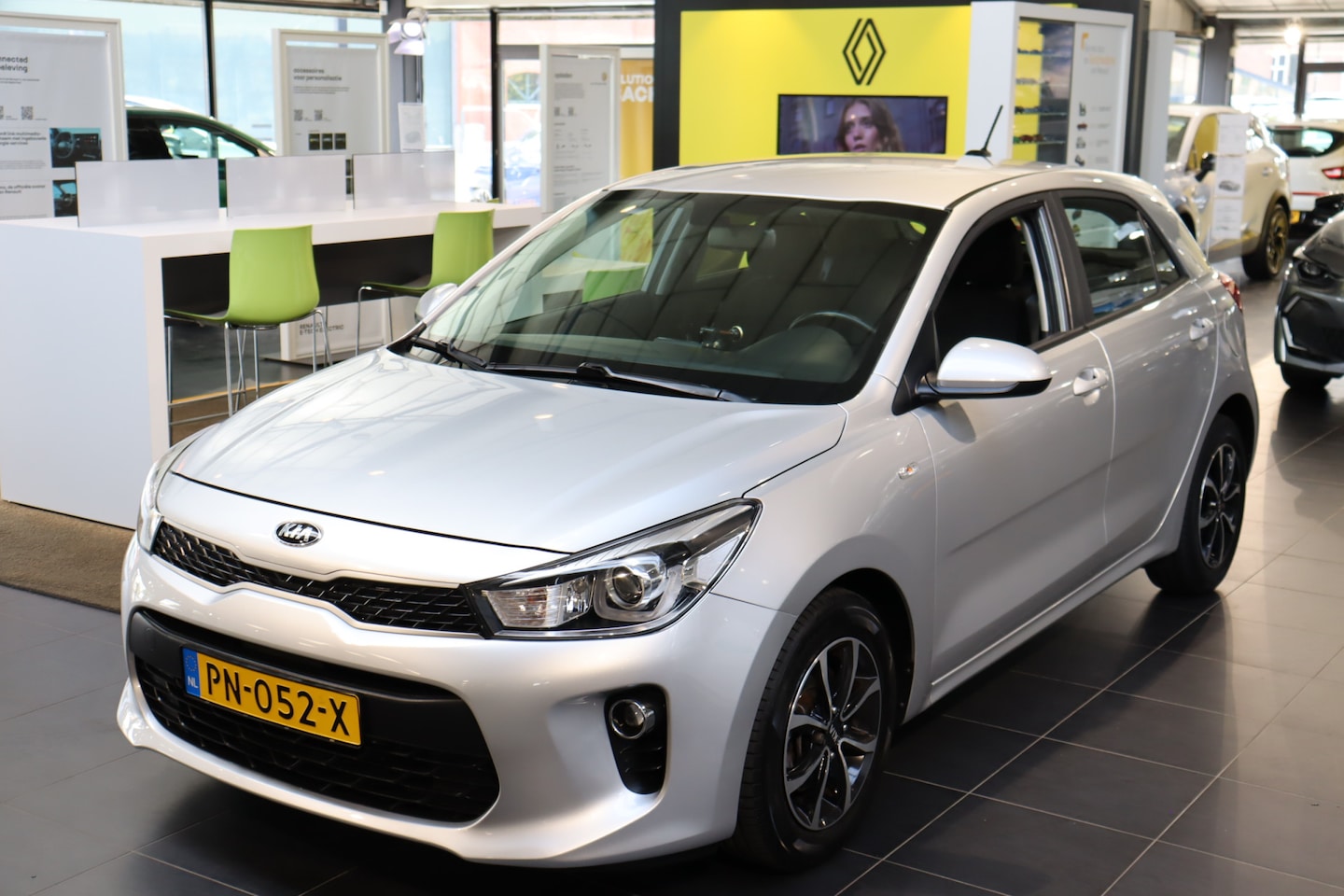 Kia Rio - 1.0 TGDI 100pk ComfortPlusLine Navigator - AutoWereld.nl