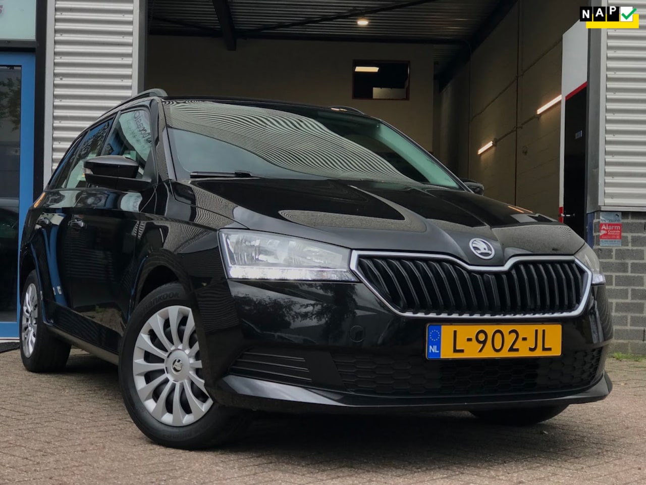 Skoda Fabia Combi - 1.0 TSI Active|Led|Carplay|Leer|Airco|Cruise| - AutoWereld.nl