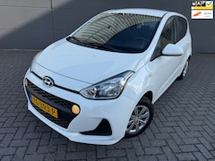 Hyundai i10 - 1.0i Comfort*1eEigenaar*CARPLAY*NAVI*Cruise*Bluetooth*NAP*APK