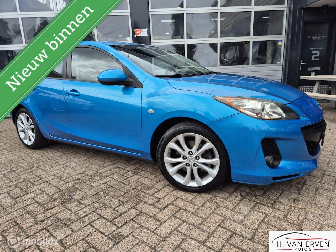 Mazda 3 - 2.0 DiSi GT-L XENON STOELVERWARMING PDC 17" CRUISE - AutoWereld.nl