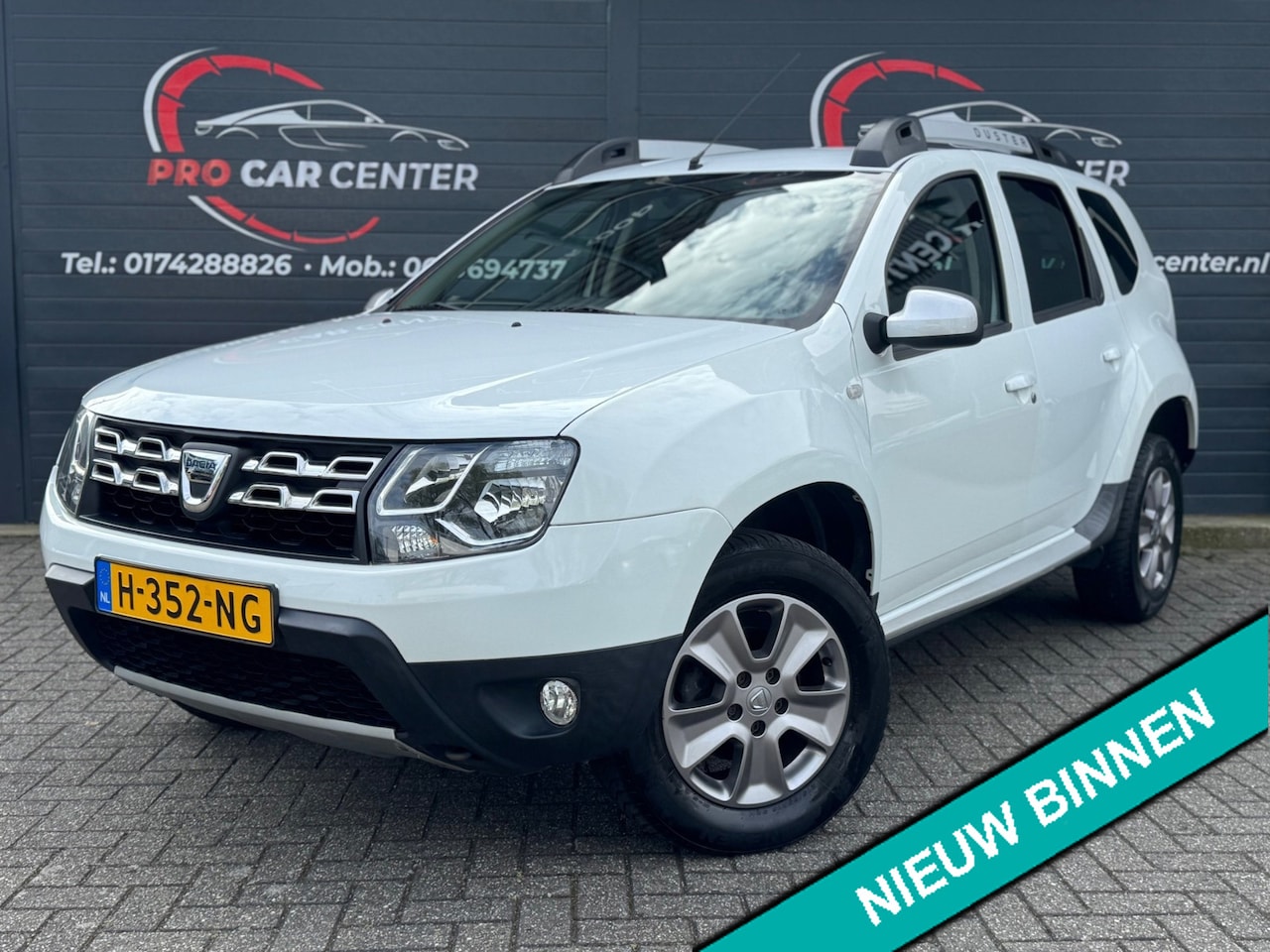 Dacia Duster - 1.2 TCe 4x2 Prestige AIRCO|NAV|PDC|EL.RAMEN|LMV|APK - AutoWereld.nl