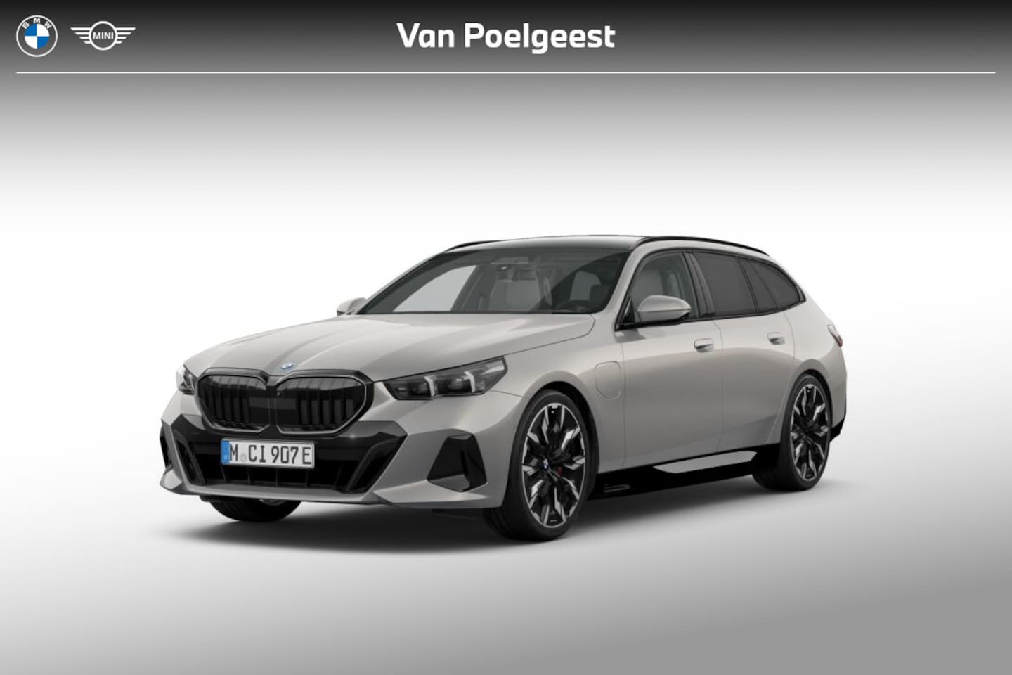 BMW 5-serie Touring - 530e M Sport Pro Edition | M Sportpakket Pro | Innovation Pack | Travel Pack | Comfort Pac - AutoWereld.nl