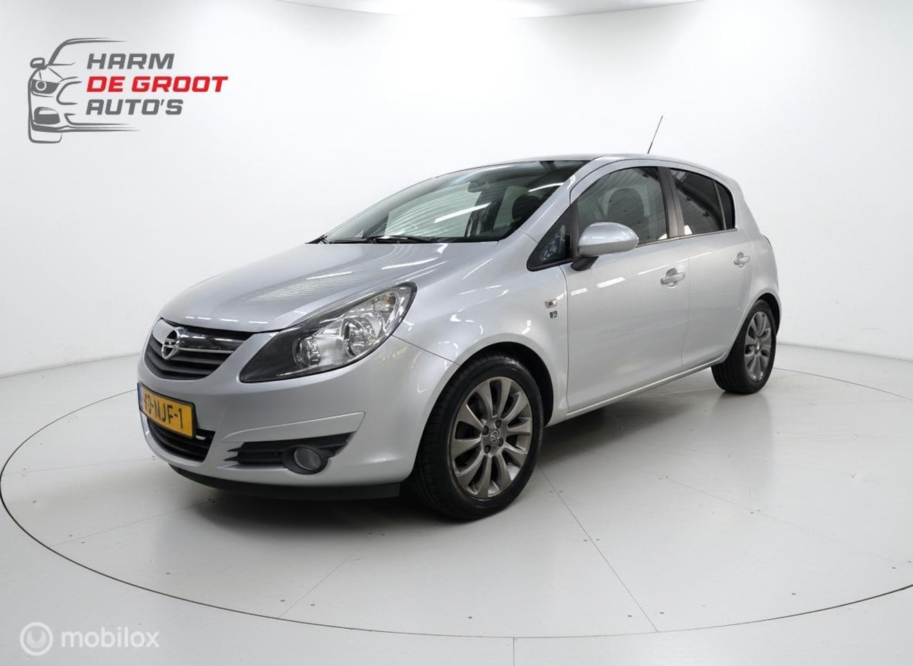 Opel Corsa - 1.2-16V '111' Edition Automaat, 101.000km Nap! - AutoWereld.nl