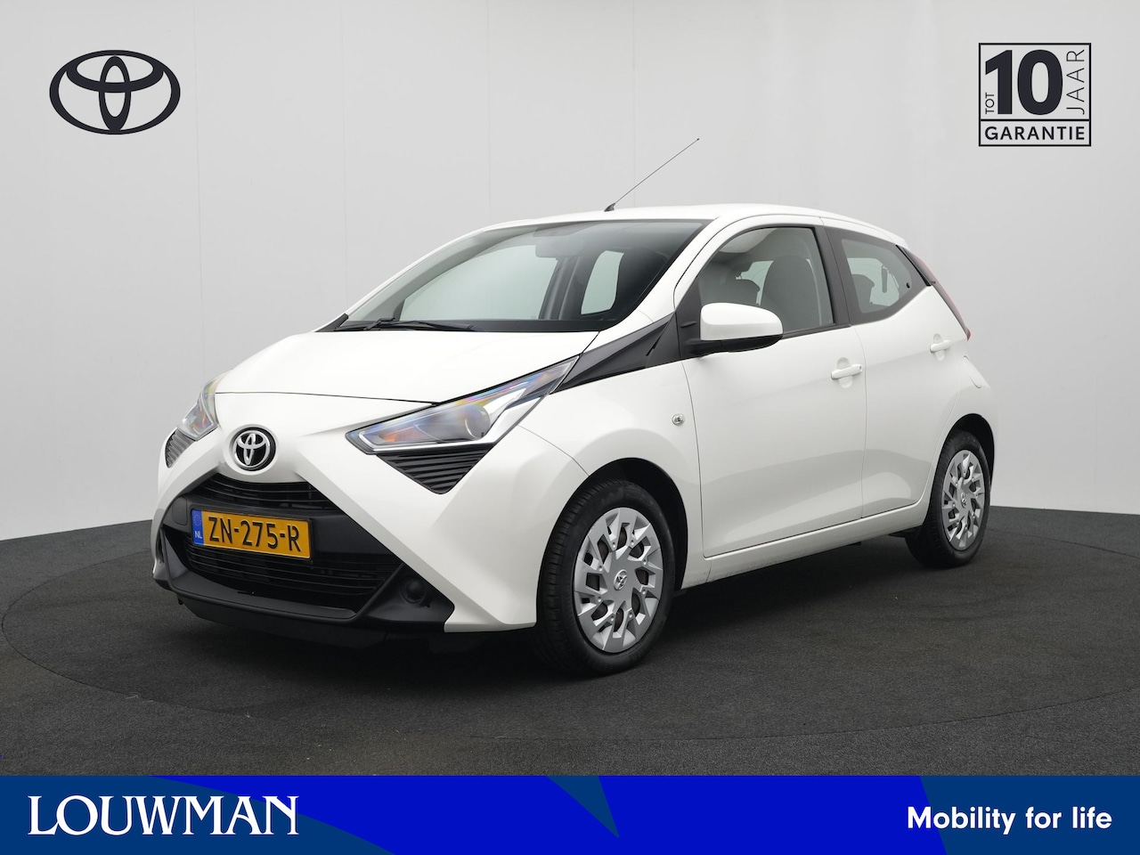 Toyota Aygo - 1.0 VVT-i x-play 1.0 VVT-i x-play - AutoWereld.nl