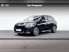 BMW 2-serie Active Tourer - 225e xDrive | M-Sport | Stuurwielrand verwarmd | Glazen panoramadak |