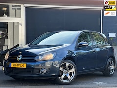 Volkswagen Golf - 1.2 TSI Tour II BlueMotion CRUISE / AIRCO / NAP