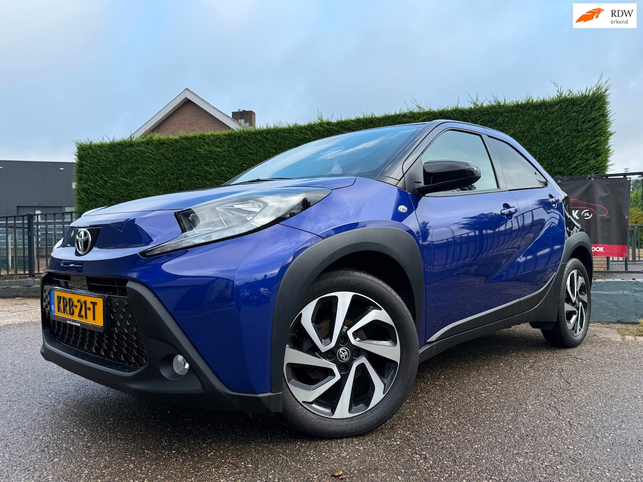Toyota Aygo X - 1.0 VVT-i MT Pulse 1.0 VVT-i MT Pulse,Apple,camera,17 inch - AutoWereld.nl