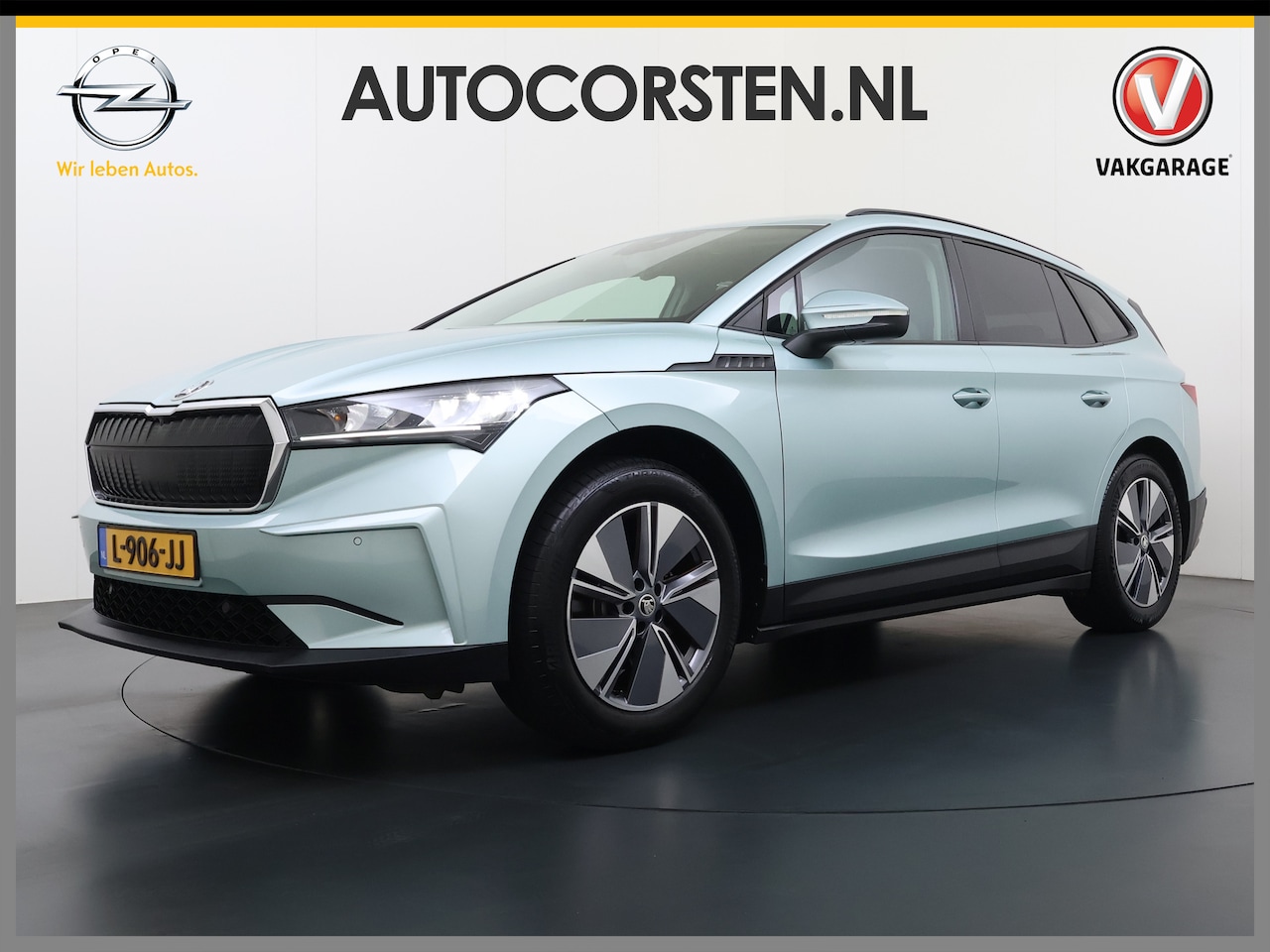 Skoda Enyaq iV - 60 SOH 93% Camera Comfort-pakket Draadloze telefoonlader Keyless entry Privacy Glas Apple - AutoWereld.nl