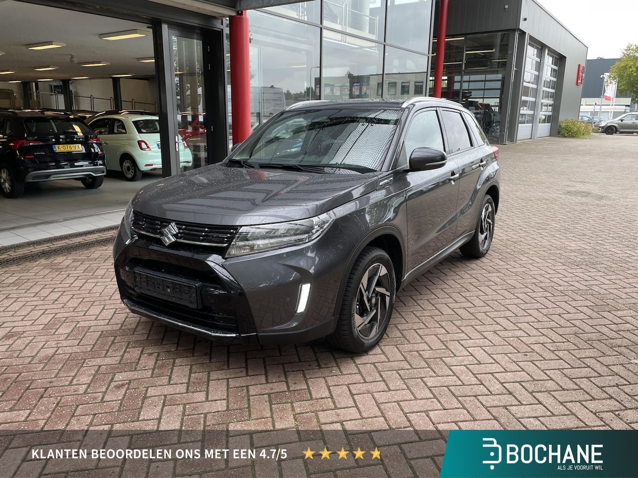 Suzuki Vitara - 1.5 Hybrid Style Automaat 115PK | Panoramadak | Half-leder | Navigatie | Adaptieve Cruise - AutoWereld.nl