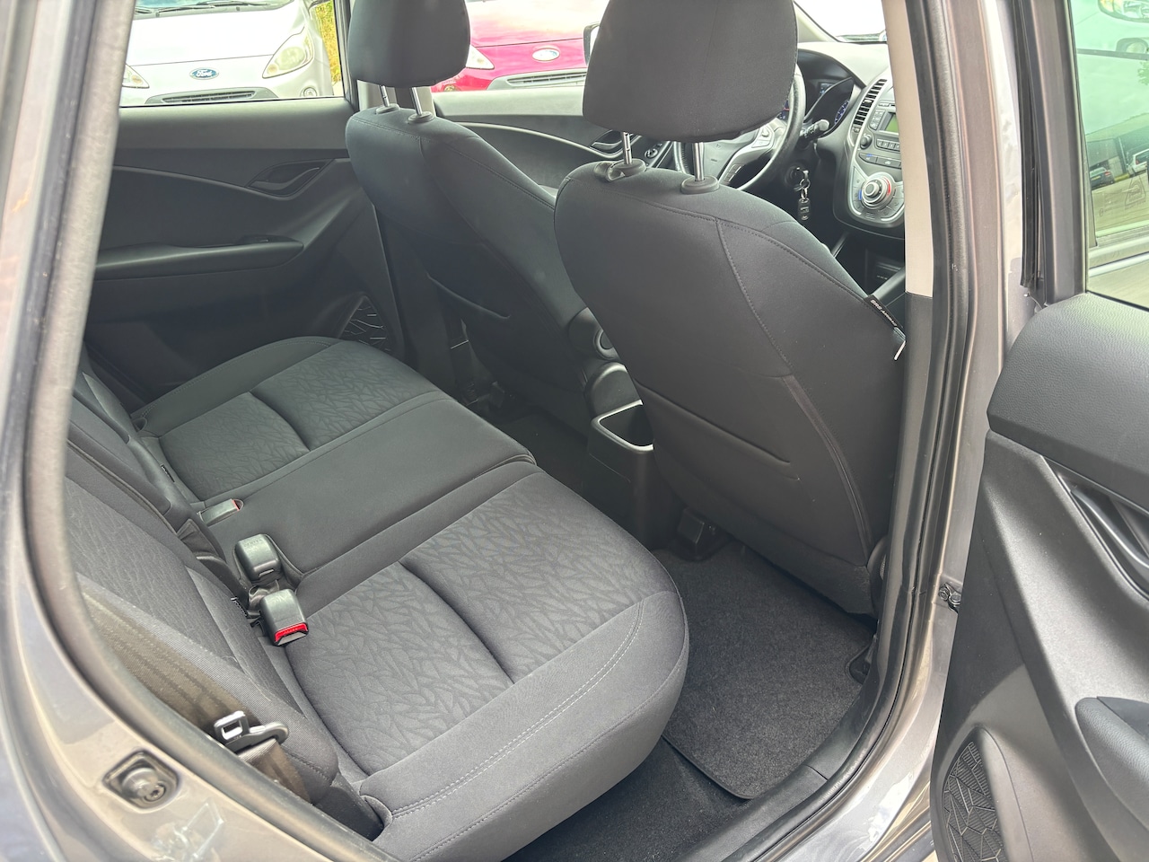 Hyundai ix20 - 1.4i i-Motion | Org-NL auto. Airco. Hoge zit. Dealer ondh.
